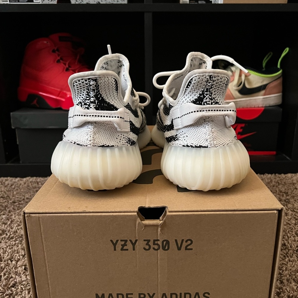 Yeezy 350 Zebra V2